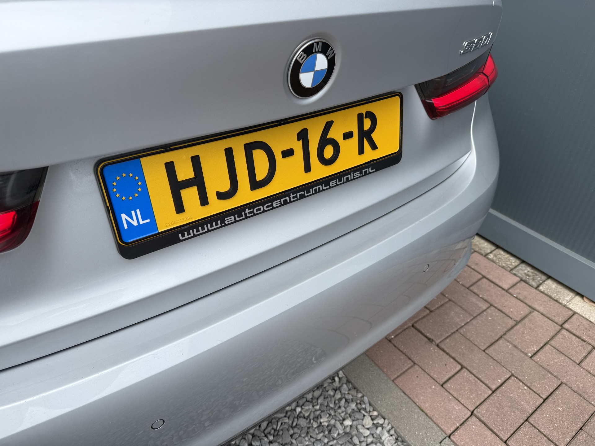 43705615-9.jpg