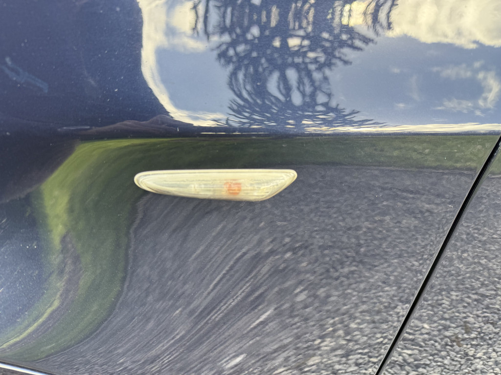 49168294-18.jpg