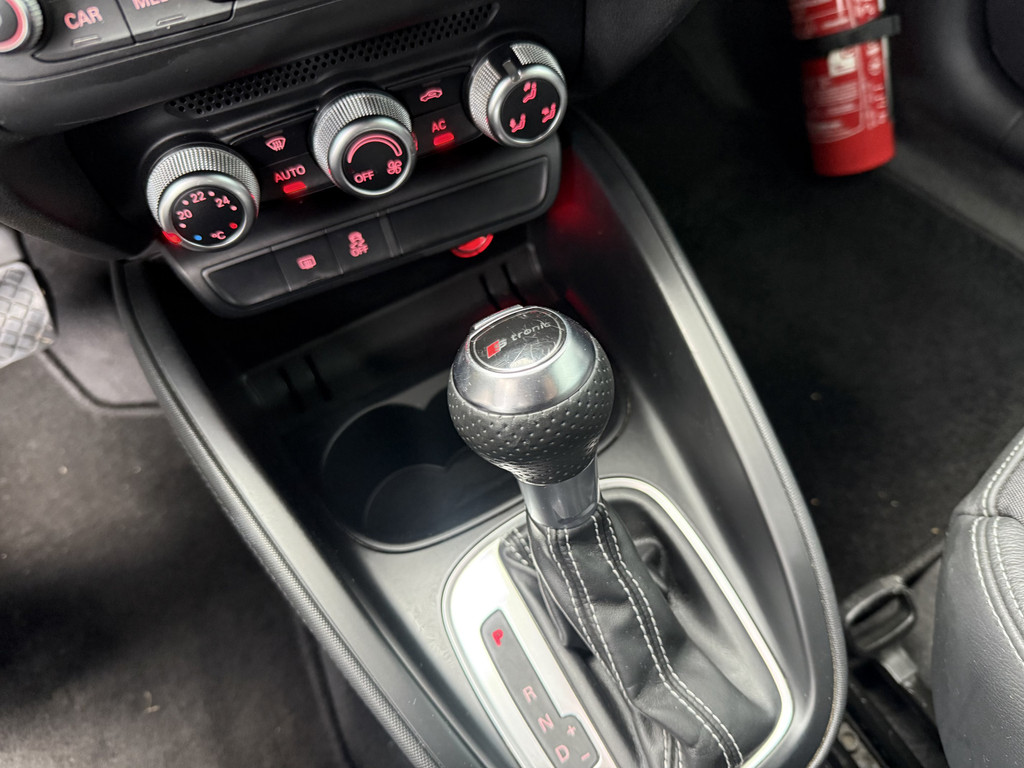 51667463-30.jpg
