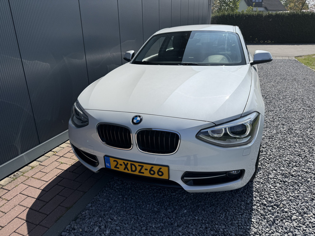 53070596-13.jpg