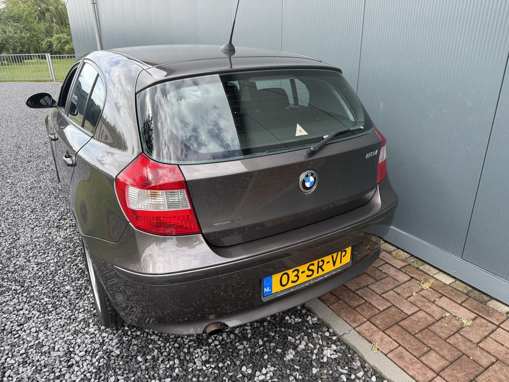 54308464-14.jpg