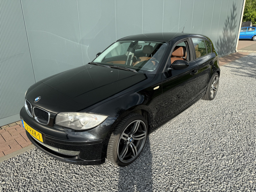 54337672-0.jpg