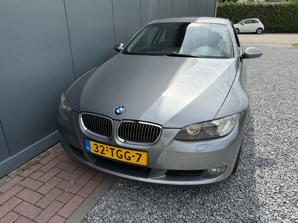 54338083-13.jpg