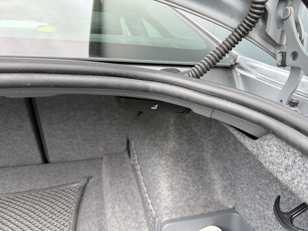 54338083-27.jpg
