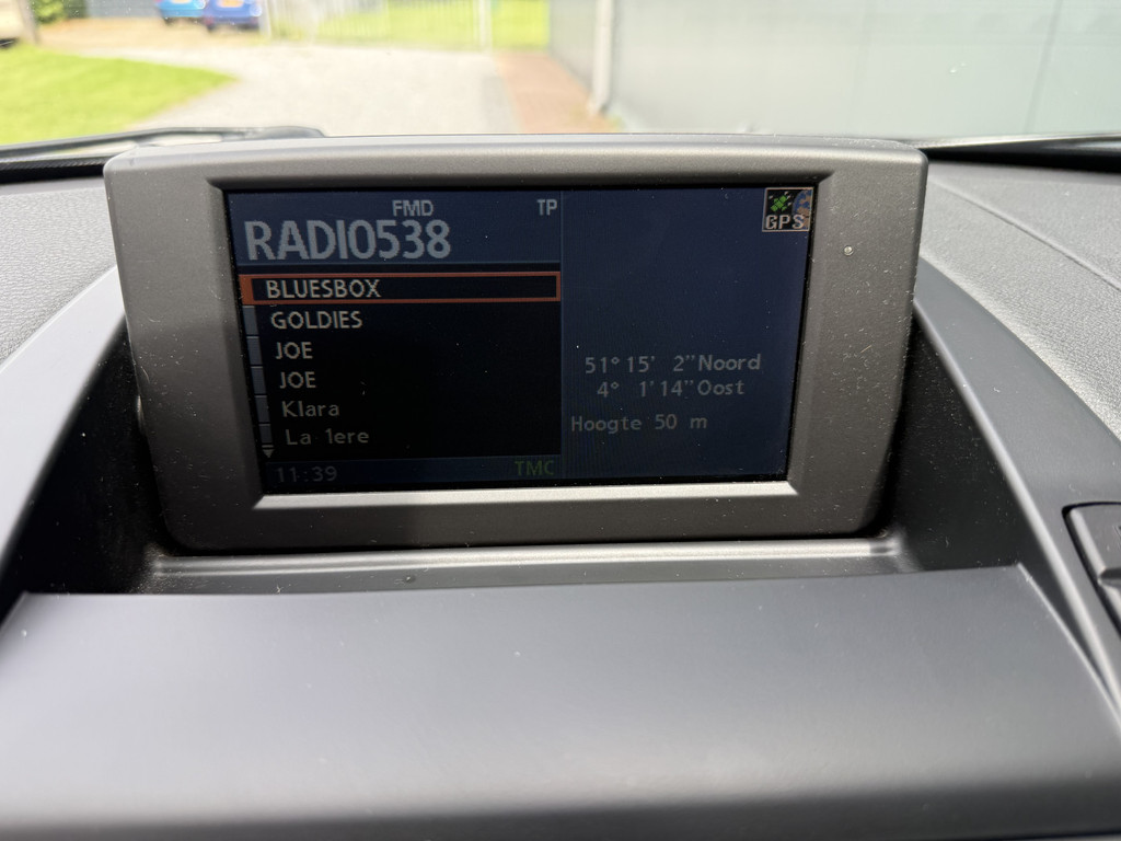 54339369-39.jpg