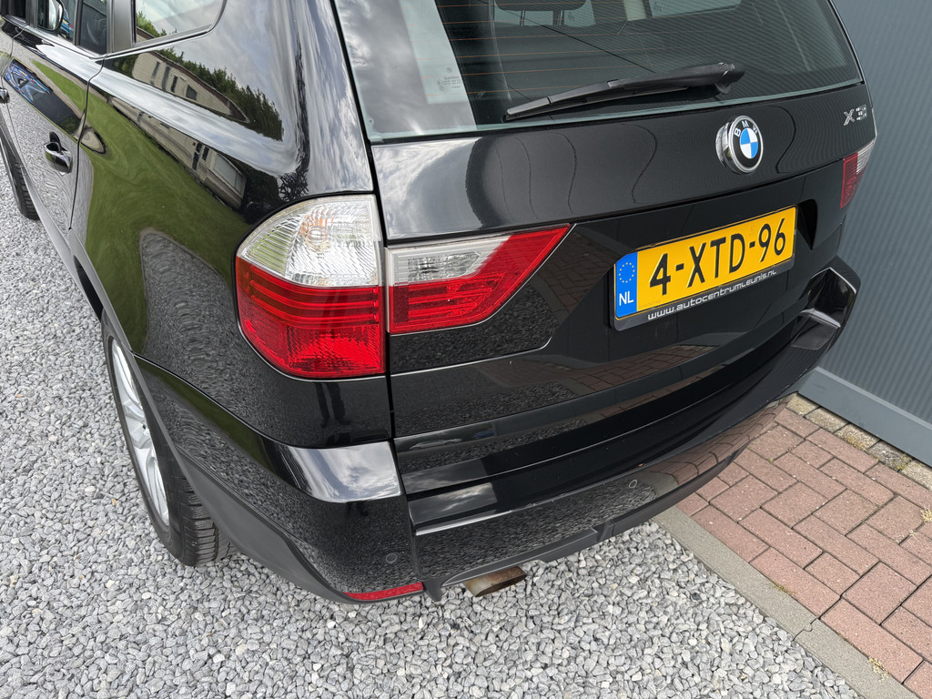 54339369-4.jpg