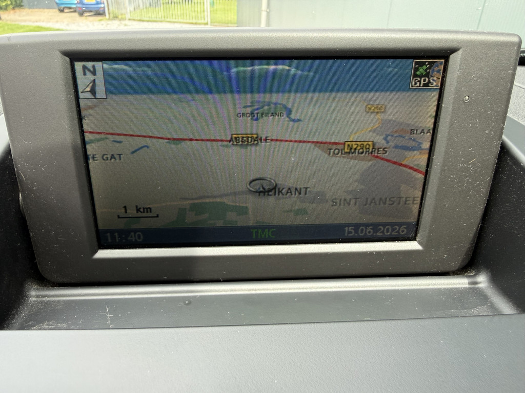 54339369-44.jpg