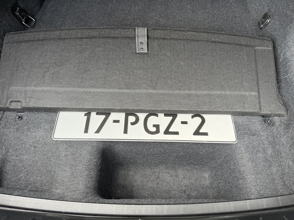 55443572-27.jpg