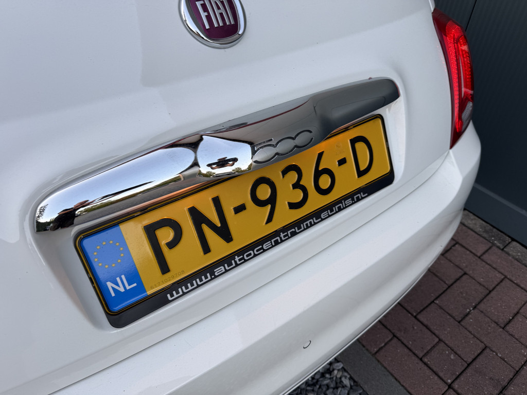 55814382-10.jpg