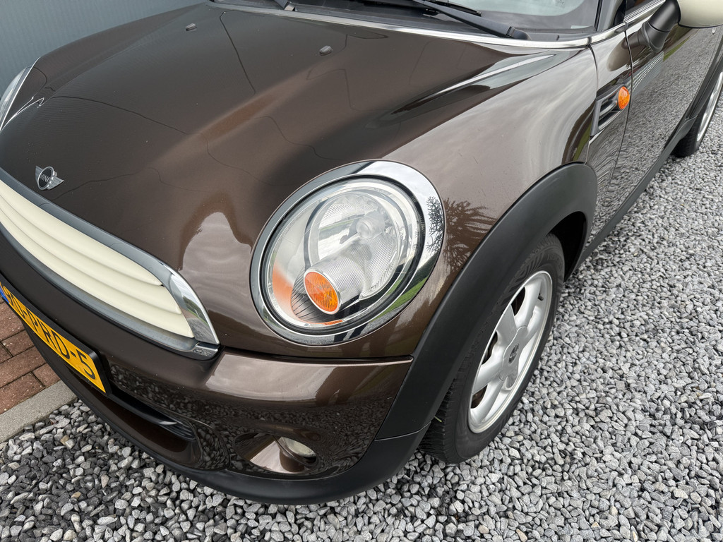 57022011-3.jpg