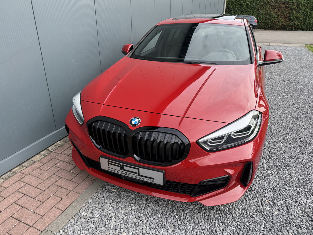 57163413-14.jpg